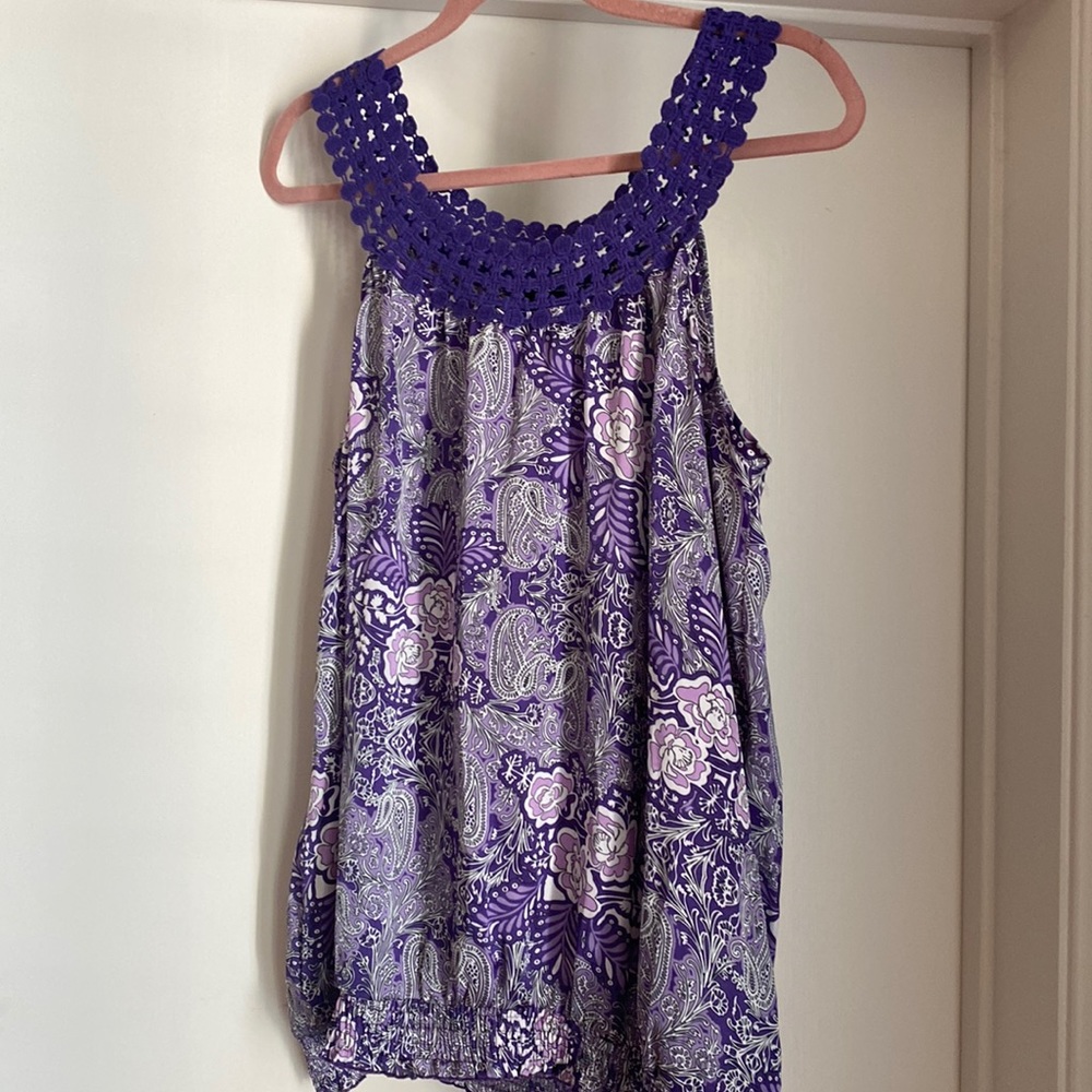 Apt 9 XL purple paisley blouse with embroidered neckline